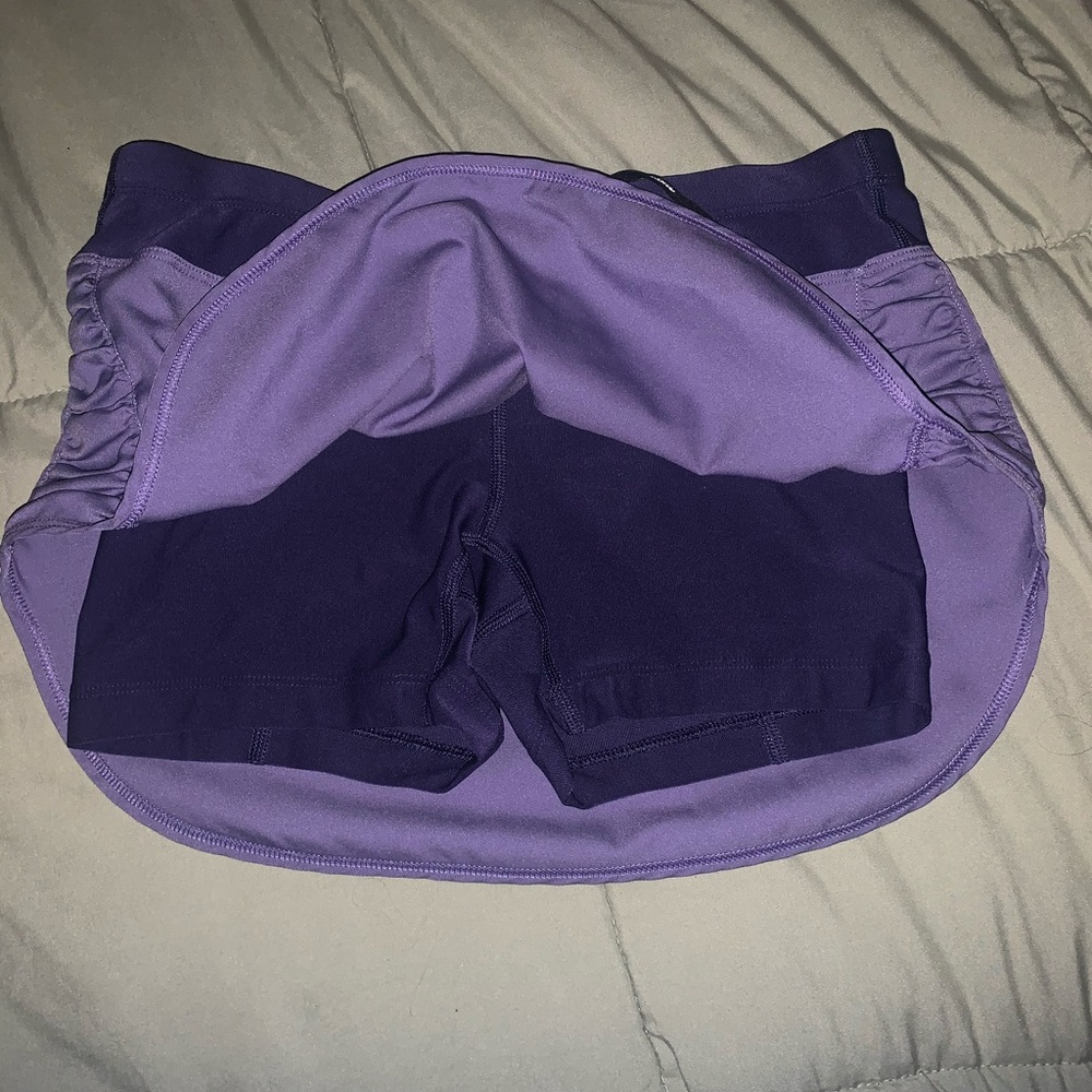 NIKE RUNNING 🏃‍♀️ SKIRT
